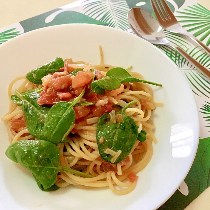 トマトとベビースピナッチのカラフルパスタ レシピ 作り方 By マダムそう 楽天レシピ